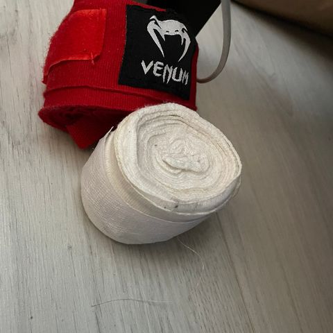 Venum Kontact Boxing Handwraps, 4 m