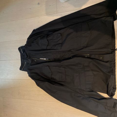 M65 sort army jakke, helt ny, selges