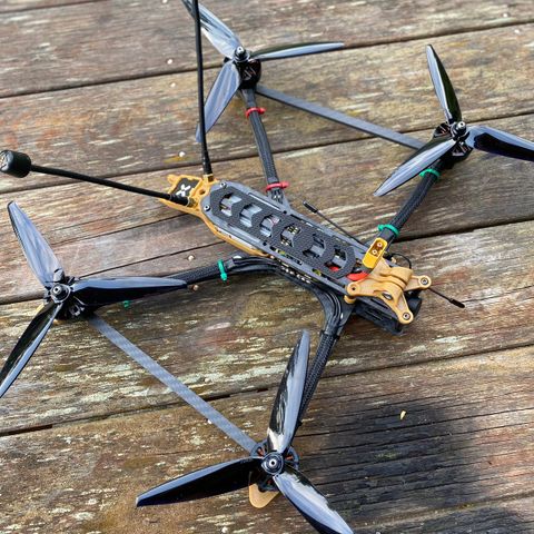 rekon 7 fpv drone ramma