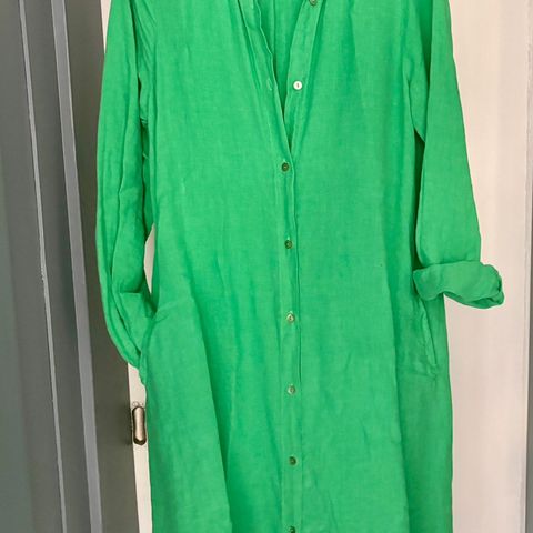 Eplegrønn skjortekjole MAKELØS