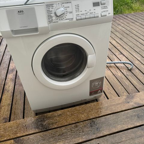 Fungerende vaskemaskin