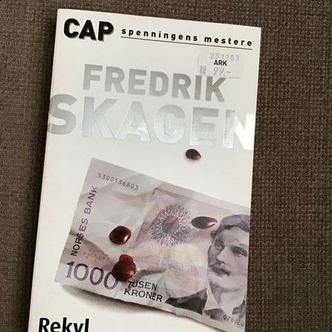 Pocketbok: Fredrik Skagen, Rekyl