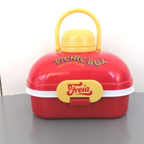 Freia picnic box