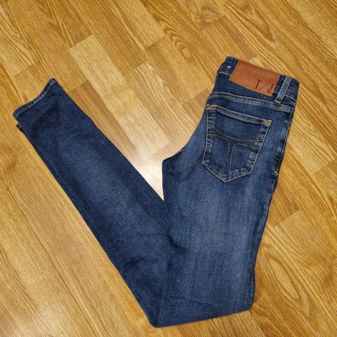 Jeans fra Tiger of Sweeden str 25/32