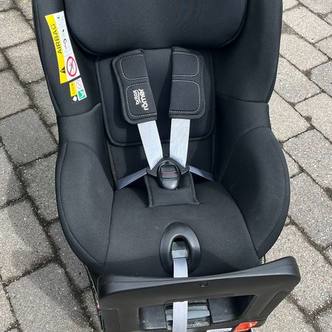 Britax Dualfix M i-size