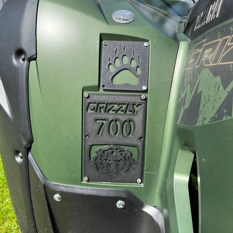 Yamaha Grizzly emblem