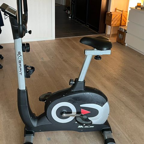 Ergometersykkel exerfit 330 magnetic