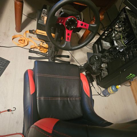 Logitech g920 med playseat