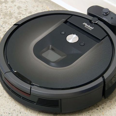 Testvinner: iRobot Roomba 980 til salgs med ekstra filter og børster!