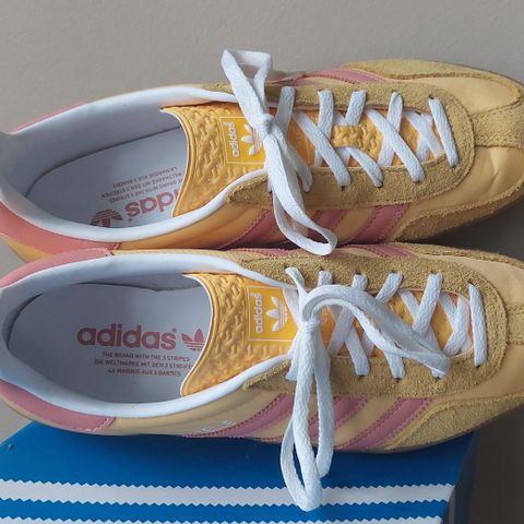 Adidas Gazelle, gule, str 40  2/3