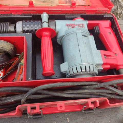 Hilti slagdrill