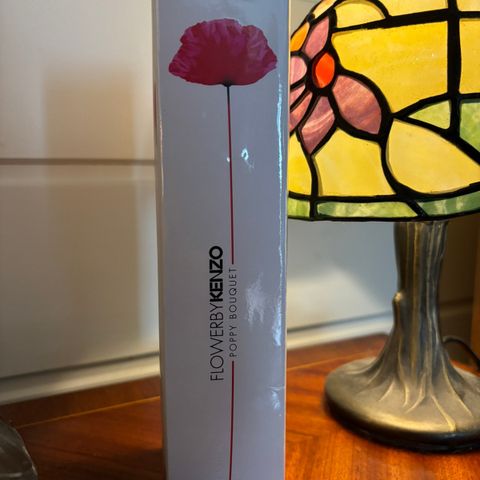 Flower by Kenzo. Poppy Bouquet.