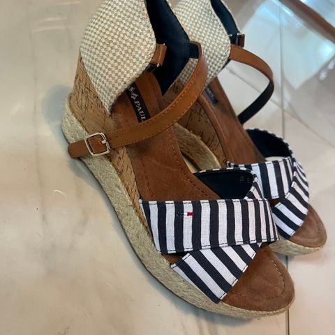 Jean Paul sandal elodie