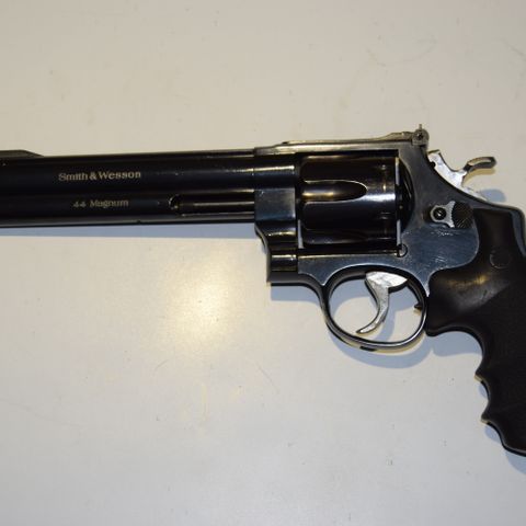 Smith & Wesson mod 29 classic 44mag.