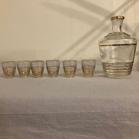 Vintage liten glass  karaffel med 6 shotglass