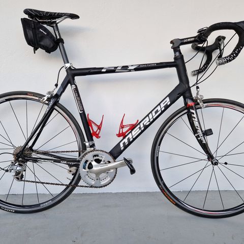 Merida Road FLX 905 med komplett 10-delt Ultegra-gruppe. Str. XXL 63 cm.