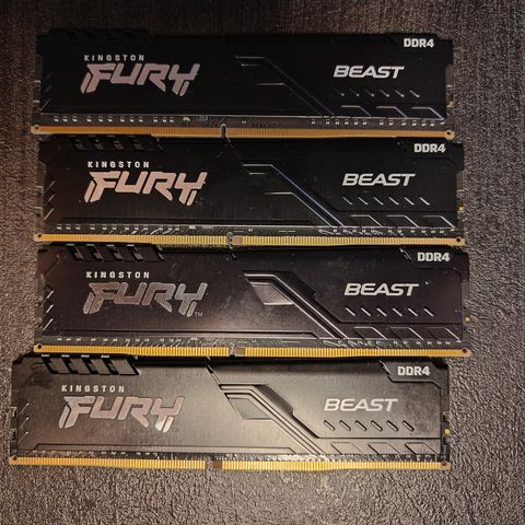 Kingston fury beast ddr4 3600 MHz 4x8gb