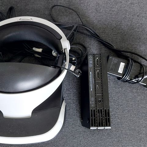 VR briller PS4 & PS5 til salgs