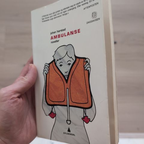 Ambulanse av Johan Harstad