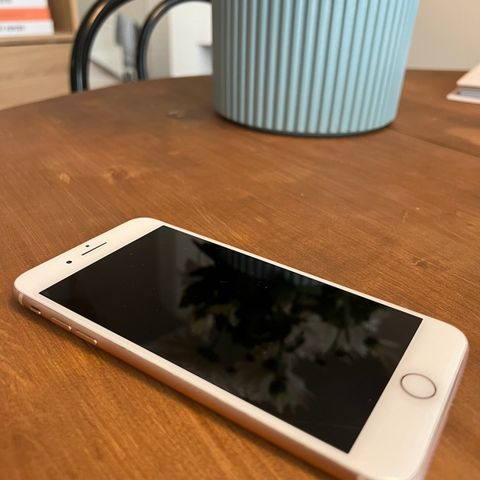 Iphone 8 plus rose gull 64GB