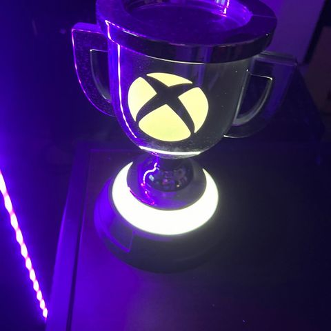 Xbox pokal lampe