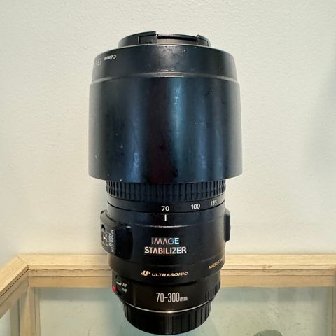 Canon 70-300mm objektiv med solblender