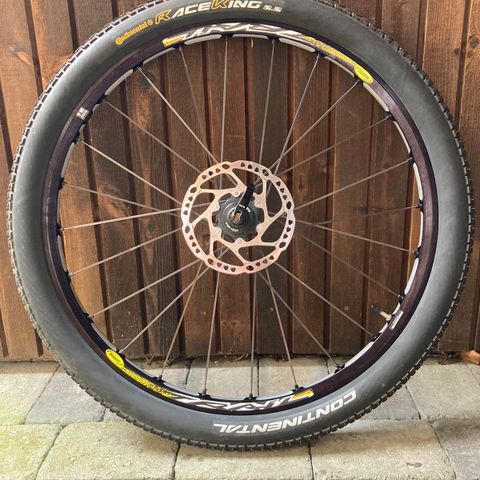 Mavic crosstrail felg 26"  m/ Continental Race King 2,2