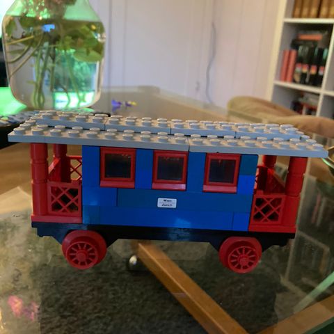 Retro lego passasjertog