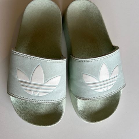 Adidas sandal