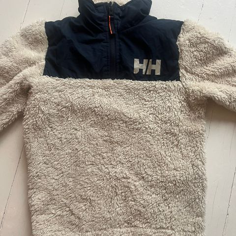 Fin fleece fra Helly Hansen