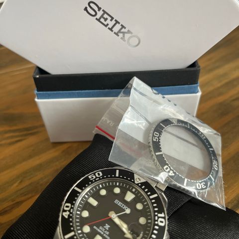 Seiko Prospex SNE437P1 Solar