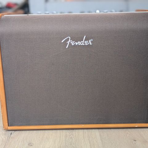 Fender acoustic 100