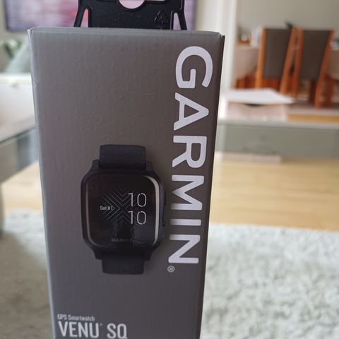 Garmin Venu SQ uåpnet til salgs.