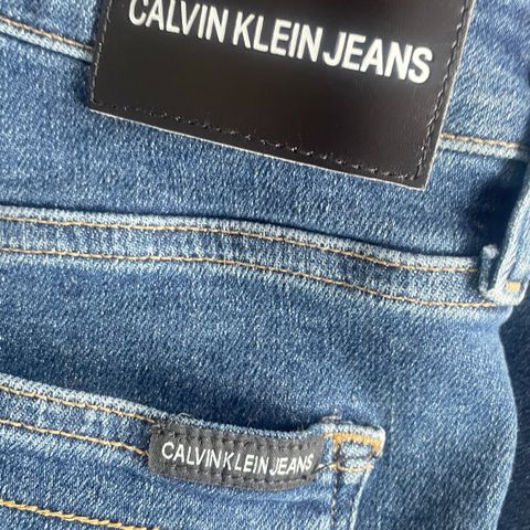 CK jeans str.29