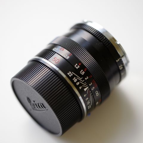 Reservert: Carl Zeiss 50mm ZM Planar f/2