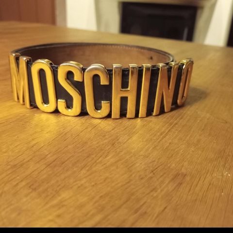 MOSCHINO BELTE