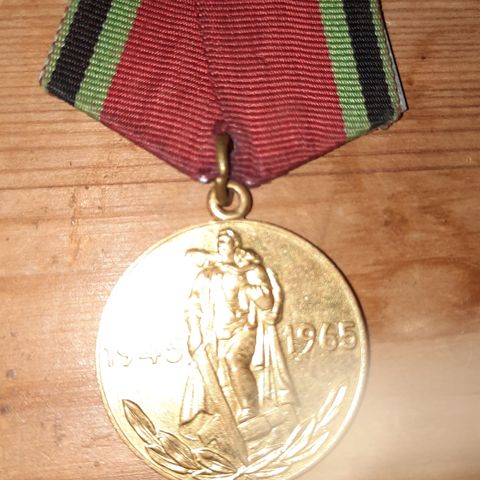 Medalje for 20 års tjeneste i den Sovjetiske hær.