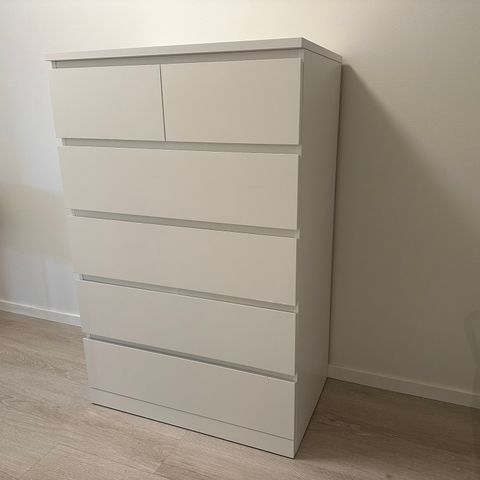 Malm kommode fra ikea