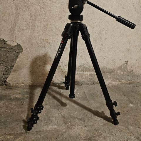 Manfrotto stativ med videohode