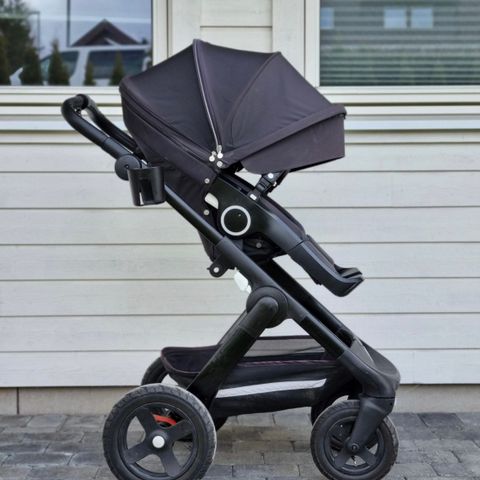 Stokke trailz barnevogn, pent brukt, med utstyr!