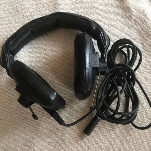 Beyerdynamic DT 200 profesjonelle hodetelefoner/headset