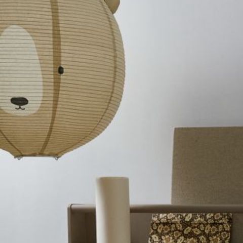 Lampeskjerm i rispapir med bjørnemotiv fra H&M Home