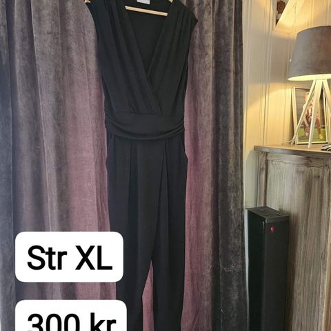 Jumpsuit fra FLOYD str XL