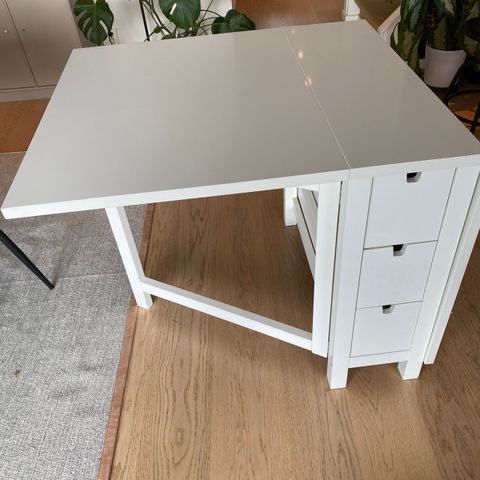 NORDEN Slagbord fra IKEA