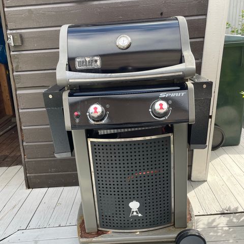 Weber Spirit E210 Classic