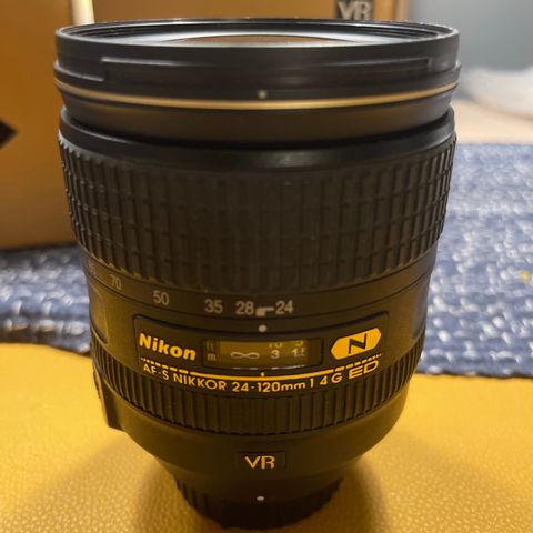 Nikon AF-S Nikkor 24-120mm f/4G ED VR