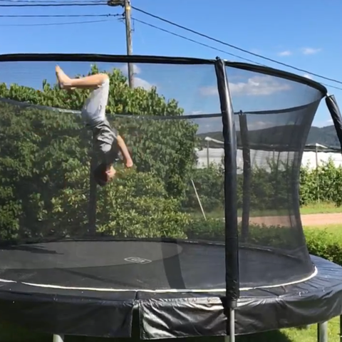 Stor Outra Sports trampoline til salgs