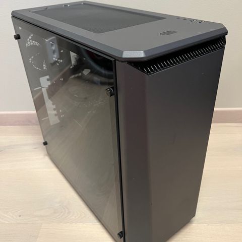 Stilren Gaming/Kontor PC - i5-8600K, RX 570 8GB, 500GB NVMe