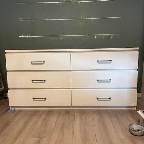 Malm kommode, 6 skuffer