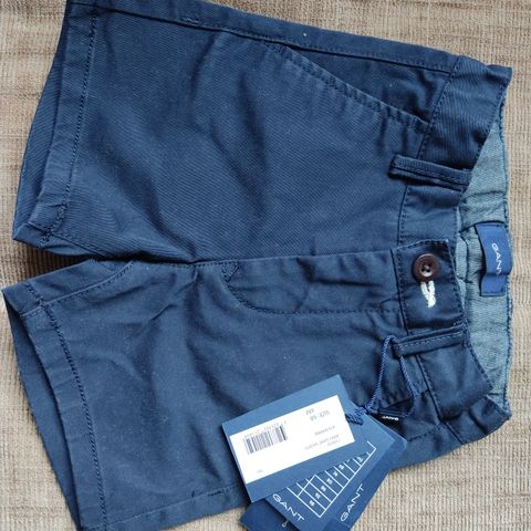 Ny GANT shorts str. 68